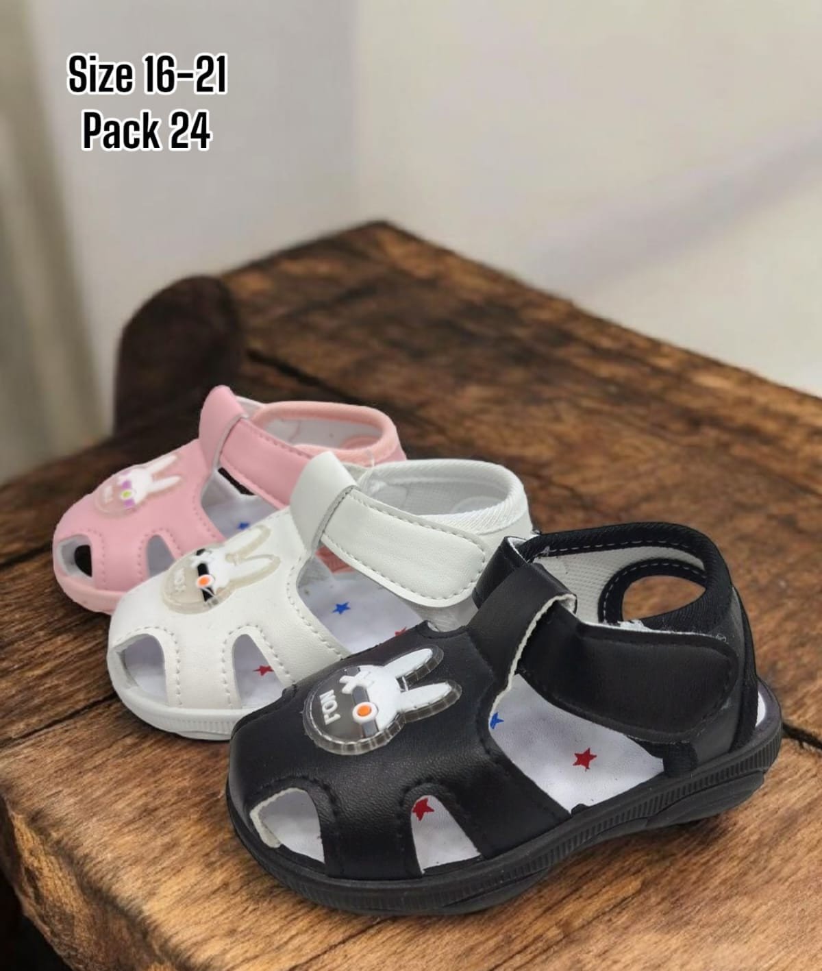 صندل بيبي نخب أول – "راحة وأناقة للخطوات الأولى" Premium Baby Sandals – “Comfort & Style for Little Steps”