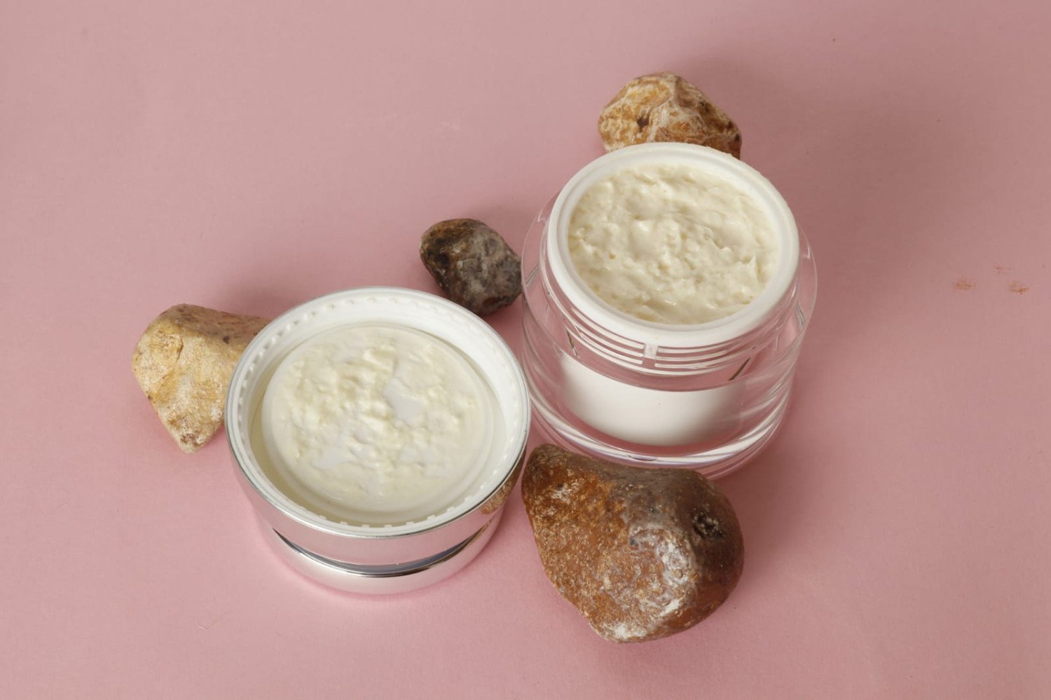 كريم الكولاجين لشد البشرة وترطيبها  Collagen Cream  Firming & Hydrating