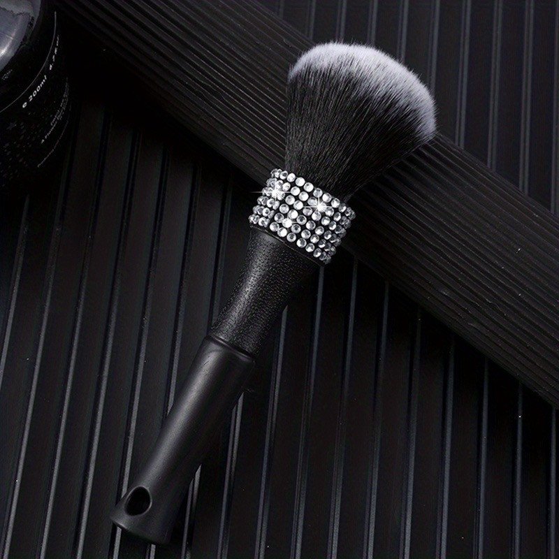 Blush brush