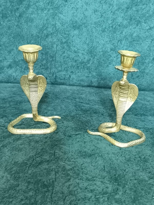 2 شمعدان افعى كوبرا نحاس قديمة  candlestick 2 cobra snakes