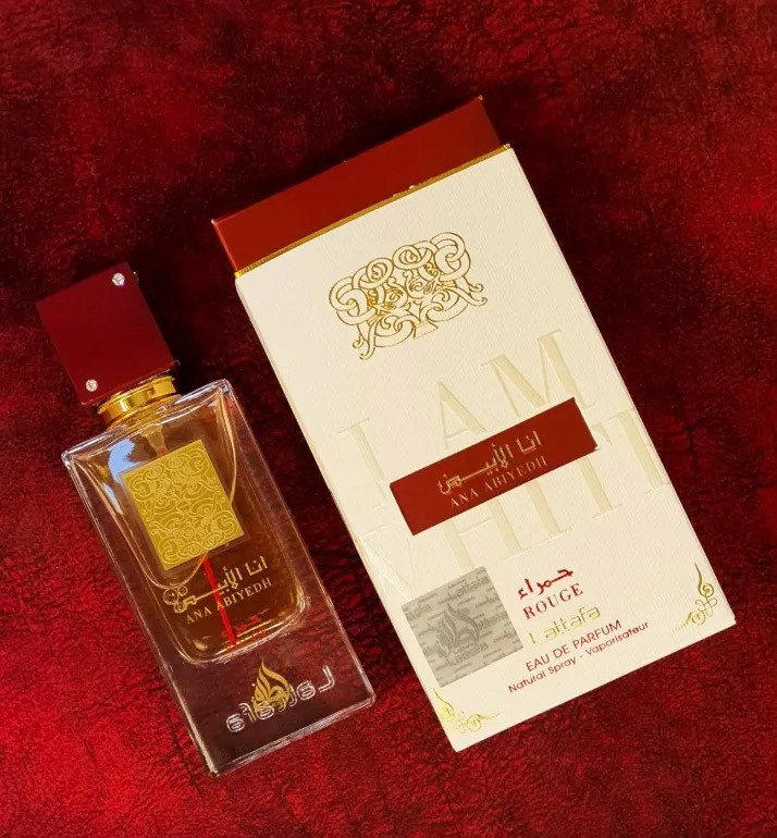عطر انا الابيض الاحمر