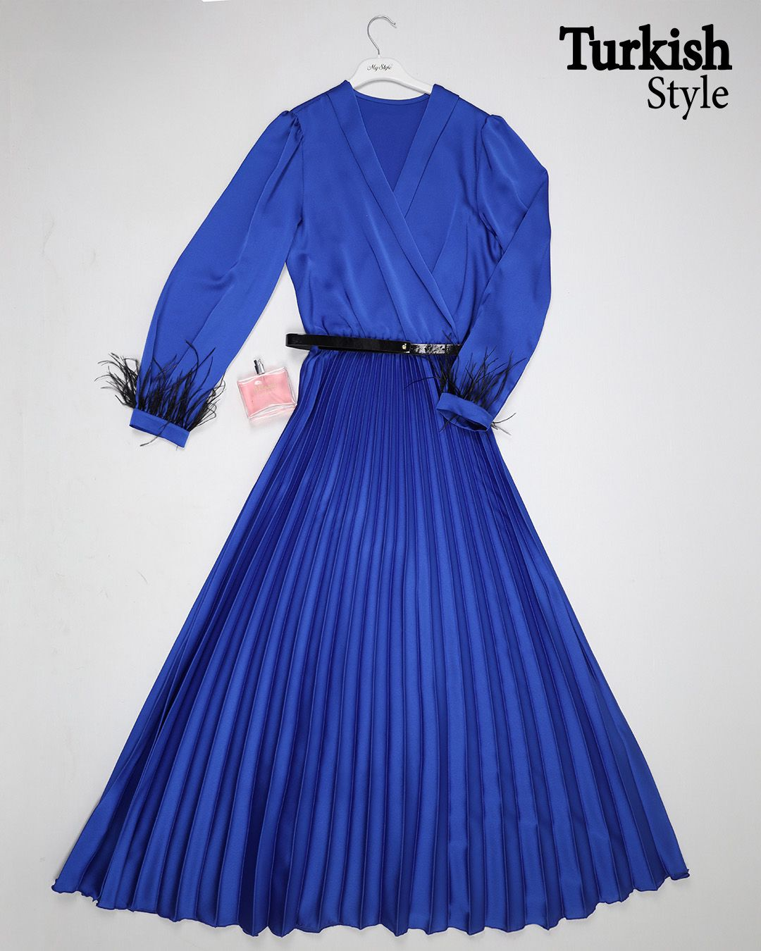 Mid-Range Grace Dress | فستان رقي متوسط