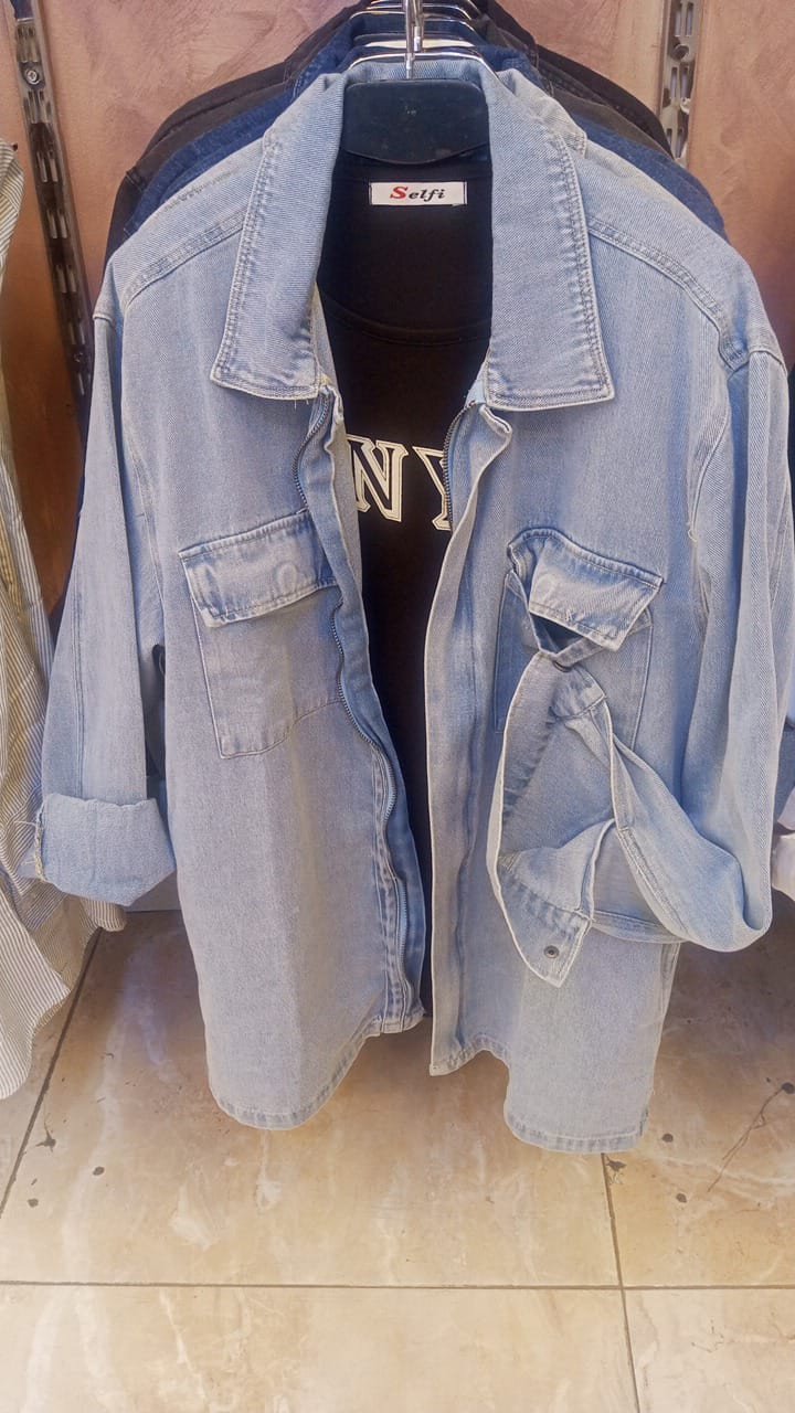قميص رجالي من الجينز – تصميم عصري وكاجوال I Men’s Denim Shirt – Modern & Casual Style