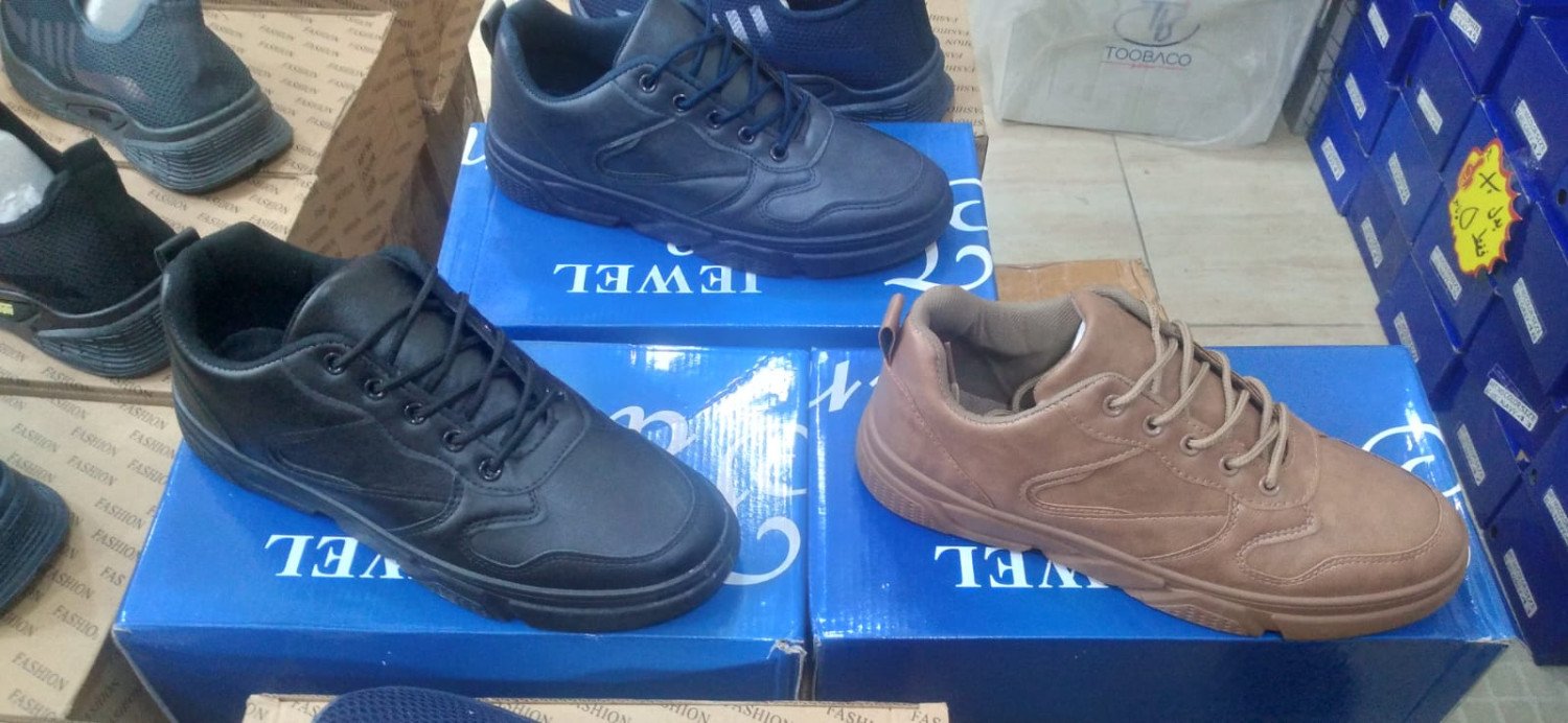 بوط رجالي – "قوة في التصميم وراحة في كل خطوة" Men’s Boots – “Bold Design, All-Day Comfort”