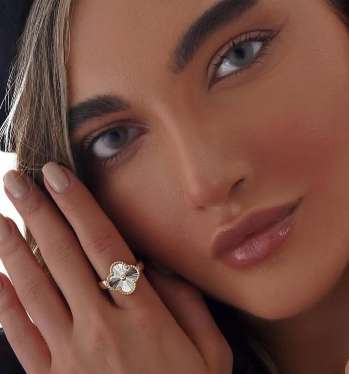 خاتم الفان كليف مطلي ذهب عيار 21
